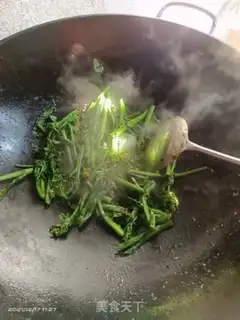 Make Sour sauce step 1