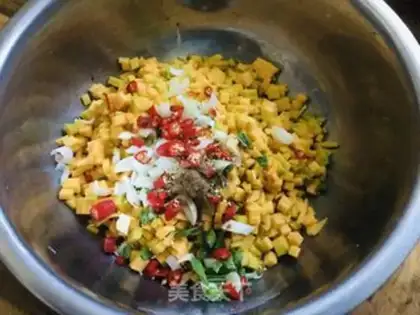 Make Spicy pumpkin bun step 4