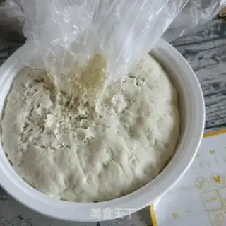 Make The original pan helmet step 4