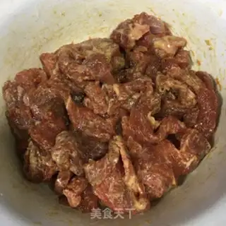 Make Beef cabbage soup step 1