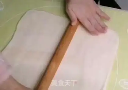 Make A meat dragon roll step 10