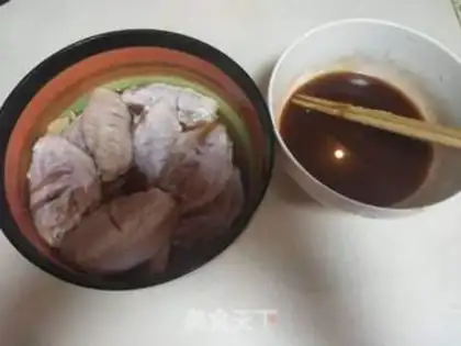 Make The chicken in the sauce step 0