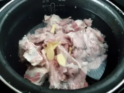 Make Dry pan lamb chops step 1