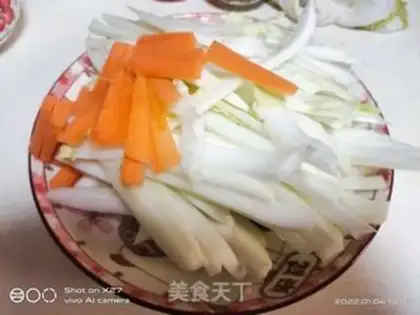 Make Jealousy cabbage with carrots step 0
