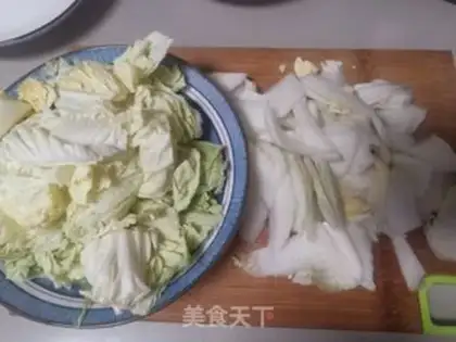 Make Cabbage and bean peel step 0