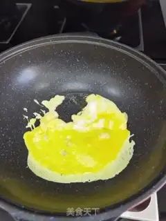 Make Tomato eggs for noodles step 2
