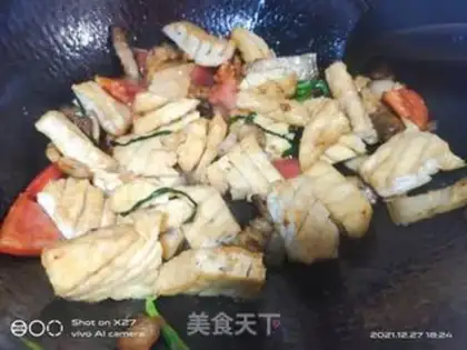 Make Five flowers, tofu step 1