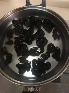 Make Celery black-mucked sausages step 4