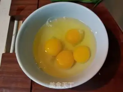 Make Egg sauce noodles step 0