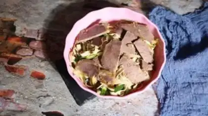 Make Duck-leg radish step 1