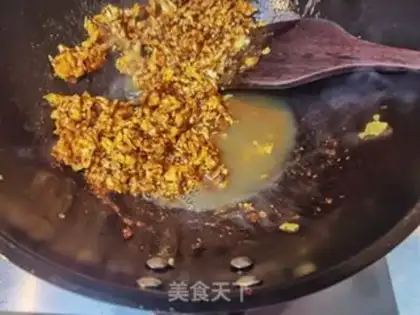 Make Egg sauce noodles step 9