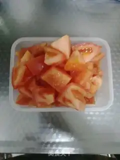 Make Tomato gin and mushroom soup step 2