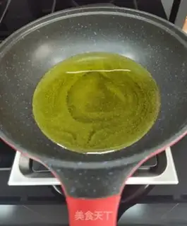 Make Homemade small snack pan step 8