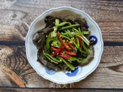 Make Red oil and sea cucumber step 4