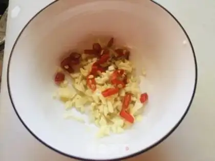 Make Garlic fan sap step 1