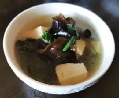 Make Tofu, black mussel soup step 5