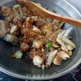 Make rooster freeze step 8