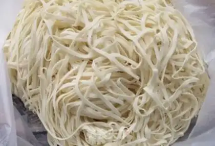 Make Tomato filament noodles step 8