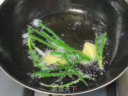 Make Pelican pepper shrimp step 4