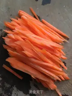 Make Pork fries and carrots step 0