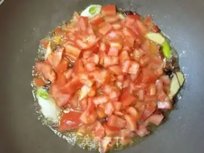 Make Tomato filament noodles step 13