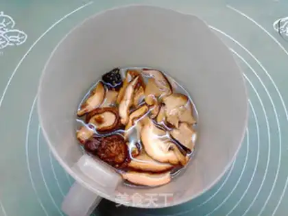 Make The dumplings, the mushrooms, the wheat step 1