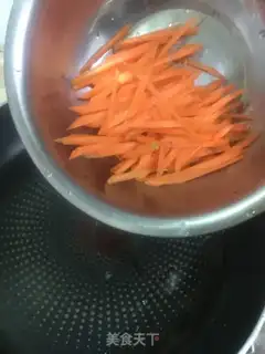 Make Pork fries and carrots step 3