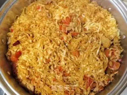 Make Tomato filament noodles step 22