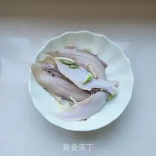 Make Fry skin, flat fish step 0