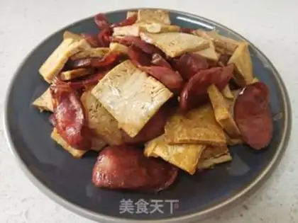 Make Five tofu fried sausages step 4