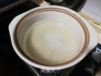 Make Banana milk congee step 1