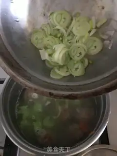 Make Meatball cuisine soup step 6