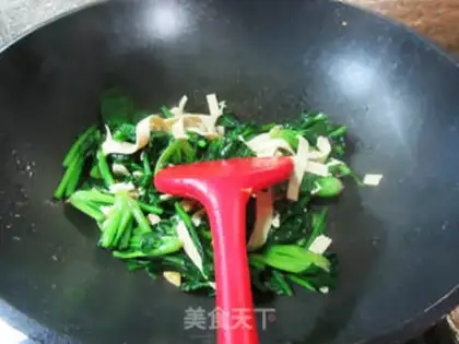 Make Thousands of spinach step 5