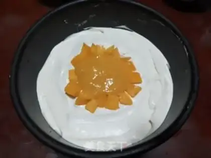 Make Mango heart mousse cake step 8