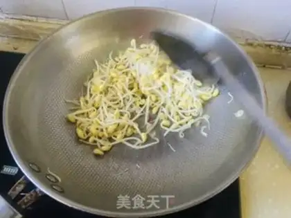 Make Soybean sprouts step 1