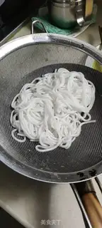 Make Northeast sauerkraut step 1
