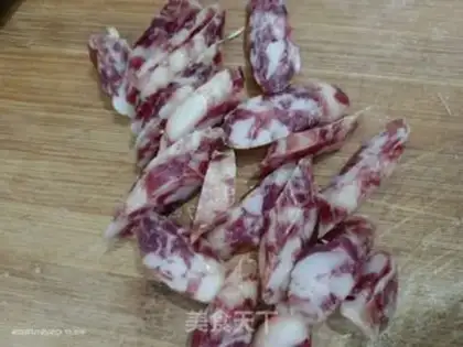 Make Weenie fried Dutch beans step 0