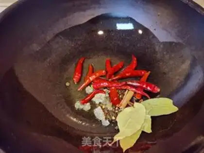 Make Spicy lobster tail step 3