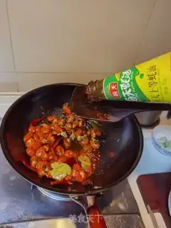 Make Spicy lobster tail step 9