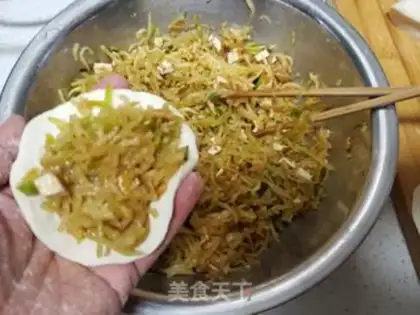 Make White radish fried tofu buns step 8