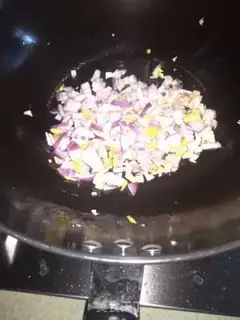 Make Three-colour shrimp step 5