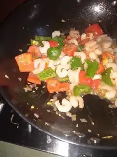Make Three-colour shrimp step 7