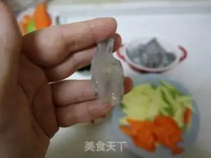 Make Five crayfish step 1