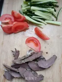 Make A cucumber with a heart step 3