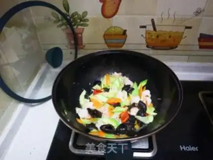 Make Five crayfish step 6