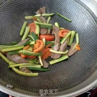 Make A cucumber with a heart step 9