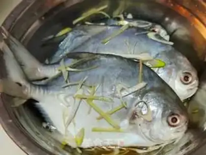 Make Red-burned fish step 1