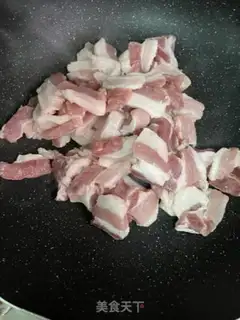 Make Five flowers of sausage and pepper step 3