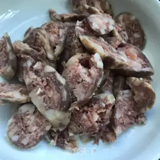 Make Onion pepper fried sausage step 0