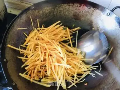 Make Spicy potatoes step 4